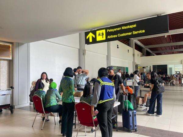 Erupsi Anak Krakatau Ganggu Penerbangan Bali-Jakarta, 17 Penerbangan Terdampak Erupsi Anak Krakatau Ganggu Penerbangan Bali-Jakarta, 17 Penerbangan Terdampak