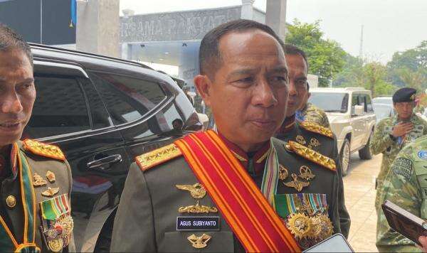 Letjen Saleh Jadi Wamentan, Panglima TNI: Kalau ke Kementerian Pensiun Dini Letjen Saleh Jadi Wamentan, Panglima TNI: Kalau ke Kementerian Pensiun Dini