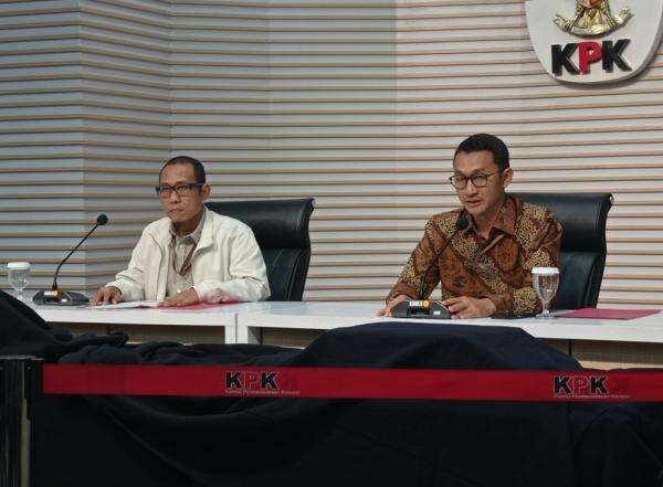 KPK: Adik Eks Kepala BNPB dan 4 Tersangka Lain Korupsi Dana Banjir Sumatra hingga Karhutla KPK: Adik Eks Kepala BNPB dan 4 Tersangka Lain Korupsi Dana Banjir Sumatra hingga Karhutla