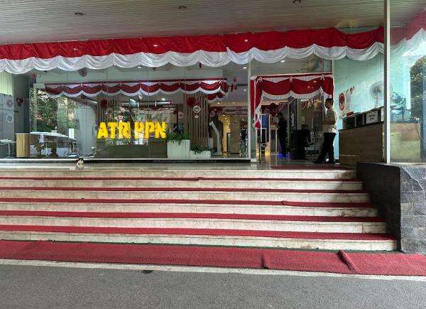 Kantor Kementerian ATR/BPN Digeledah KPK, Begini Penampakannya Kantor Kementerian ATR/BPN Digeledah KPK, Begini Penampakannya