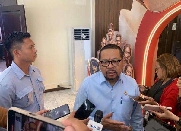 Qodari Bantah Isu Pejabat Bakom Monopoli Anggaran Iklan Media hingga Rp60 Miliar Qodari Bantah Isu Pejabat Bakom Monopoli Anggaran Iklan Media hingga Rp60 Miliar