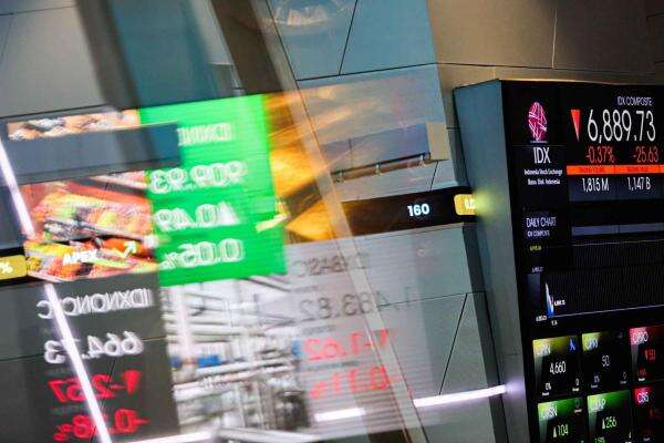 IHSG Awal Pekan Ini Diprediksi Menuju Level 6.400, Cek Rekomendasi Sahamnya IHSG Awal Pekan Ini Diprediksi Menuju Level 6.400, Cek Rekomendasi Sahamnya