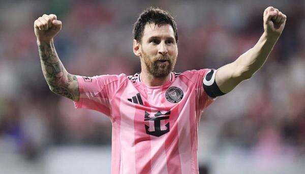 30 Nominasi Ballon d'Or 2026 Resmi Dirilis: Ada Messi, Ronaldo Dicoret 30 Nominasi Ballon d'Or 2026 Resmi Dirilis: Ada Messi, Ronaldo Dicoret