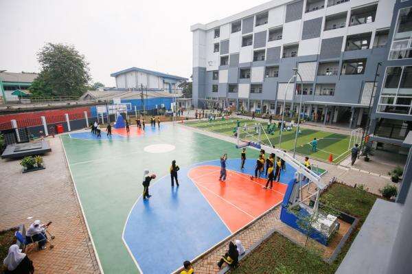 Pramono Revitalisasi SD dan SMA di Jaktim, Kini Terintegrasi dalam Gedung 6 Lantai dengan Lift Pramono Revitalisasi SD dan SMA di Jaktim, Kini Terintegrasi dalam Gedung 6 Lantai dengan Lift