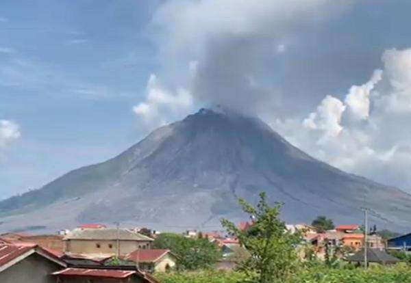 Aktivitas Kegempaan Sinabung Kembali Meningkat, PVMBG: Waspadai Lahar Dingin Aktivitas Kegempaan Sinabung Kembali Meningkat, PVMBG: Waspadai Lahar Dingin