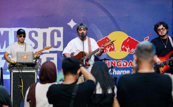 Abdul Indonesian Idol Tampil di Music Zone iNews Campus Connect 2026, Mahasiswa Kompak Nyanyi Bareng Abdul Indonesian Idol Tampil di Music Zone iNews Campus Connect 2026, Mahasiswa Kompak Nyanyi Bareng