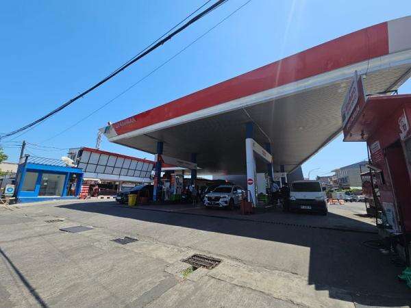 Pertamina Sebut Antrean BBM Subsidi di Makassar Makin Landai Pertamina Sebut Antrean BBM Subsidi di Makassar Makin Landai