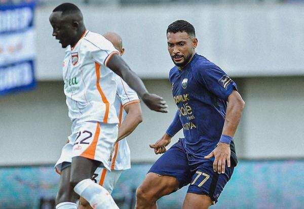Hasil Persita Tangerang vs Borneo FC di Super League 2025-2026: Pesut Etam Kalah 0-2, Rivalitas Persib-Persija Kian Membara Hasil Persita Tangerang vs Borneo FC di Super League 2025-2026: Pesut Etam Kalah 0-2, Rivalitas Persib-Persija Kian Membara