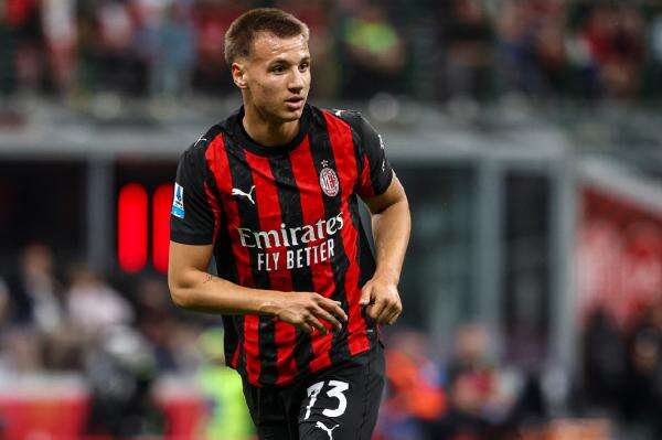 Chelsea Bidik Wonderkid Italia Francesco Camarda, Bocah 18 Tahun Pemecah Rekor AC Milan Chelsea Bidik Wonderkid Italia Francesco Camarda, Bocah 18 Tahun Pemecah Rekor AC Milan