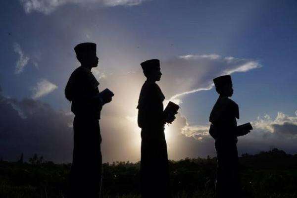 Peran Strategis Anak Muda, Tulang Punggung Kebangkitan Umat Peran Strategis Anak Muda, Tulang Punggung Kebangkitan Umat