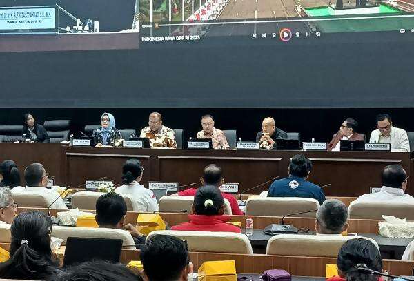 Dasco Pimpin Pertemuan dengan Serikat Buruh, Tampung Aspirasi RUU Ketenagakerjaan Dasco Pimpin Pertemuan dengan Serikat Buruh, Tampung Aspirasi RUU Ketenagakerjaan