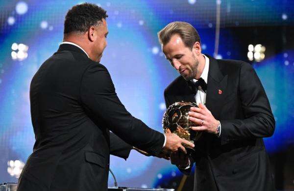 Hasil Poin Ballon dOr 2026 Resmi Diumumkan, Harry Kane Ternyata Unggul Tipis atas Kylian Mbappe Hasil Poin Ballon dOr 2026 Resmi Diumumkan, Harry Kane Ternyata Unggul Tipis atas Kylian Mbappe