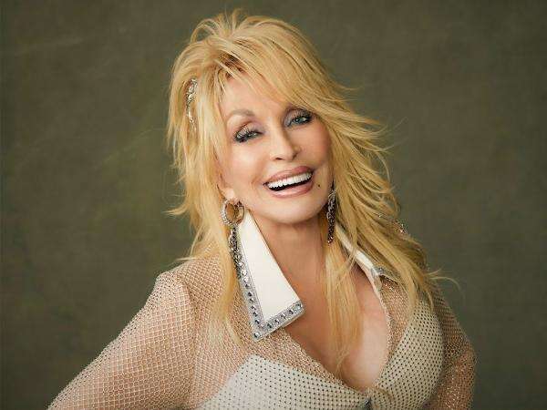 Mengharukan, Dolly Parton Meninggal Dunia Dikelilingi Orang Tersayang Mengharukan, Dolly Parton Meninggal Dunia Dikelilingi Orang Tersayang