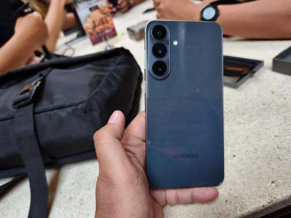 Samsung Galaxy S26 FE Resmi Diperkenalkan di Indonesia, Cek Spesifikasi dan Harganya Samsung Galaxy S26 FE Resmi Diperkenalkan di Indonesia, Cek Spesifikasi dan Harganya