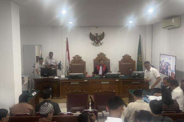 Giliran Polda Metro Ajukan Bukti dan Ahli di Sidang Praperadilan Roy Suryo Giliran Polda Metro Ajukan Bukti dan Ahli di Sidang Praperadilan Roy Suryo