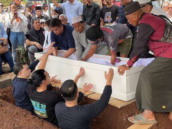 Permintaan Terakhir Ayah Thalita Latief sebelum Meninggal Dunia, Menyayat Hati Permintaan Terakhir Ayah Thalita Latief sebelum Meninggal Dunia, Menyayat Hati