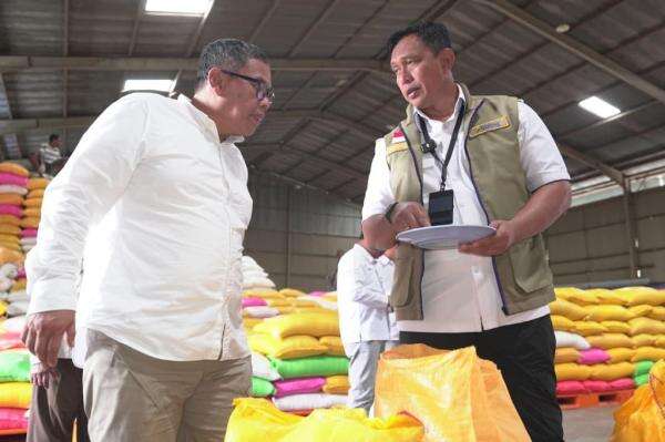 Stok Beras di Papua 17.000 Ton, Bulog bakal Tingkatkan 3 Kali Lipat: Kualitasnya Terjaga! Stok Beras di Papua 17.000 Ton, Bulog bakal Tingkatkan 3 Kali Lipat: Kualitasnya Terjaga!