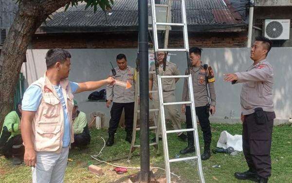 Kasus Bocah 6 Tahun Dibully dan Disetrum ke Tiang Listrik hingga Koma, Cuma 1 Pelaku Ditahan Polisi Kasus Bocah 6 Tahun Dibully dan Disetrum ke Tiang Listrik hingga Koma, Cuma 1 Pelaku Ditahan Polisi