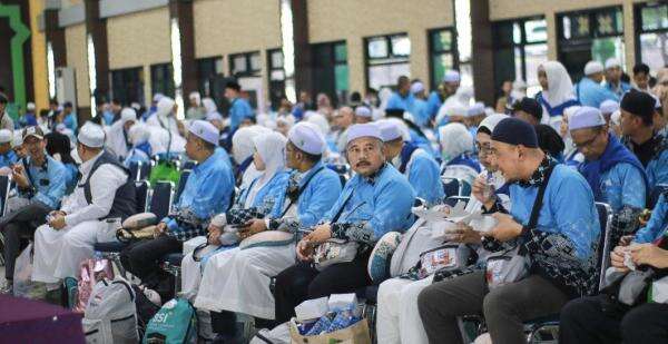 Kemenhaj Fokus Kawal 5 Persen Jamaah Haji Terakhir di Madinah Kemenhaj Fokus Kawal 5 Persen Jamaah Haji Terakhir di Madinah