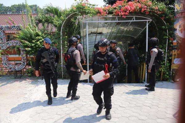 Polisi Cek Kejiwaan Peneror Bom ke SD di Jaksel, Libatkan Psikolog Forensik Polisi Cek Kejiwaan Peneror Bom ke SD di Jaksel, Libatkan Psikolog Forensik