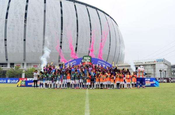 SDN Pondok Kacang Timur 04 dan SDN Cakung Barat 05 Juara MilkLife Soccer Challenge Jakarta Jaya SDN Pondok Kacang Timur 04 dan SDN Cakung Barat 05 Juara MilkLife Soccer Challenge Jakarta Jaya