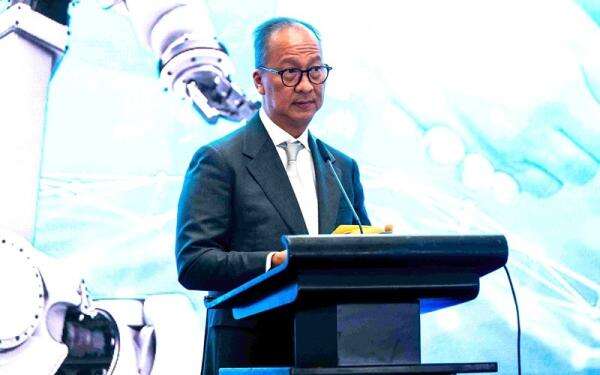 Menperin Yakin Penjualan Mobil Tembus 850 Ribu Unit pada 2026 Menperin Yakin Penjualan Mobil Tembus 850 Ribu Unit pada 2026
