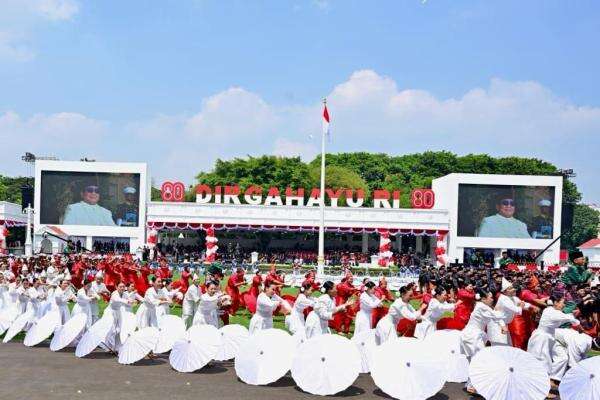 War Tiket Upacara HUT ke-81 RI di Istana Merdeka Dimulai Hari Ini, Simak Caranya! War Tiket Upacara HUT ke-81 RI di Istana Merdeka Dimulai Hari Ini, Simak Caranya!