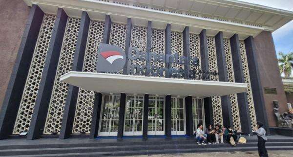 Danantara Pangkas Perusahaan BUMN Besar-besaran, Target Sisa 200 dari 1.046 Danantara Pangkas Perusahaan BUMN Besar-besaran, Target Sisa 200 dari 1.046