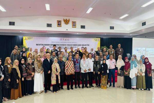 APDOVI Perkuat Kapasitas Dosen Vokasi untuk Cetak Lulusan Berkualitas APDOVI Perkuat Kapasitas Dosen Vokasi untuk Cetak Lulusan Berkualitas