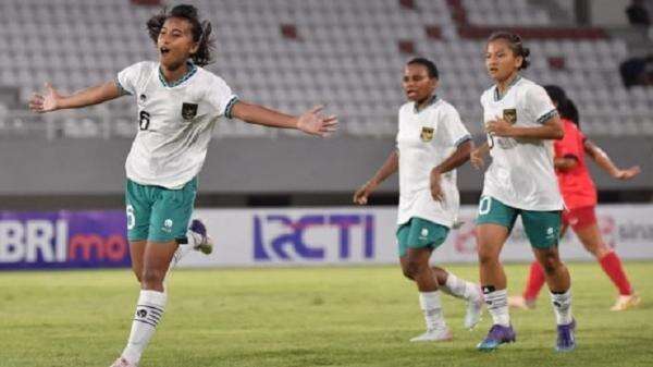 Pemain Timnas Putri Armelia Nur Sava Zada Jadi Korban Kecelakaan Beruntun di Sidoarjo Pemain Timnas Putri Armelia Nur Sava Zada Jadi Korban Kecelakaan Beruntun di Sidoarjo
