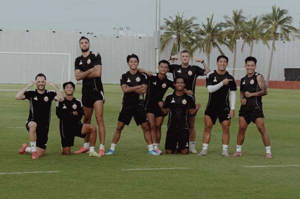 Dari Fisik ke Taktikal, Shin Tae-yong Mulai Bentuk Wajah Baru Persija di Thailand Dari Fisik ke Taktikal, Shin Tae-yong Mulai Bentuk Wajah Baru Persija di Thailand