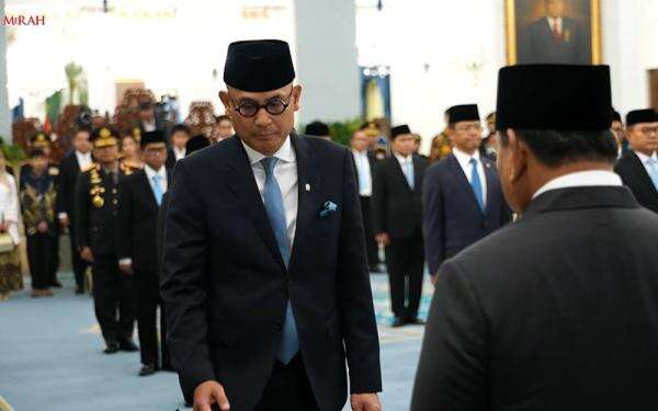 Cerita Arrmanatha Ditelepon Seskab saat Bersama Sugiono Sebelum Dilantik Menlu Cerita Arrmanatha Ditelepon Seskab saat Bersama Sugiono Sebelum Dilantik Menlu