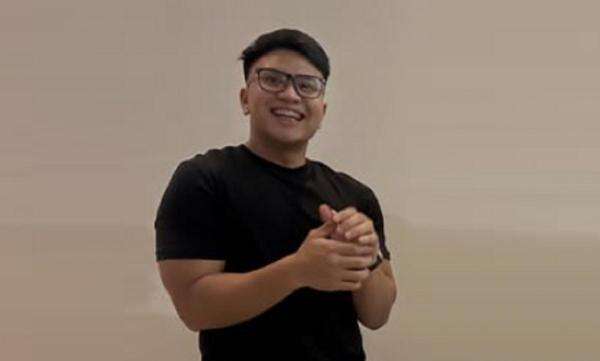 Bigmo Serahkan Bukti ke Polda Metro Jaya usai Dicecar 40 Pertanyaan Bigmo Serahkan Bukti ke Polda Metro Jaya usai Dicecar 40 Pertanyaan
