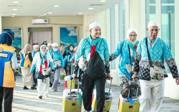 Kemenhaj Siapkan Platform Oleh-Oleh Haji, Kurangi Barang Bawaan Jamaah Kemenhaj Siapkan Platform Oleh-Oleh Haji, Kurangi Barang Bawaan Jamaah