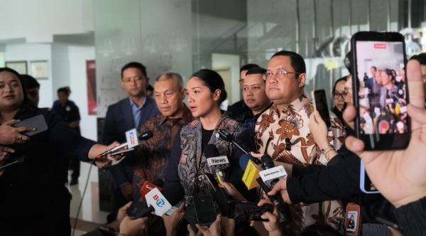 Alasan Nadiem Makarim Laporkan Empat Hakim Kasus Chromebook ke KY Alasan Nadiem Makarim Laporkan Empat Hakim Kasus Chromebook ke KY