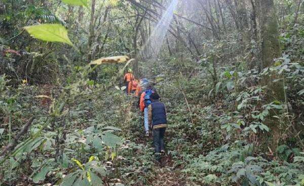 Nekat Daki Gunung Semeru saat Karhutla, 7 Pendaki Ilegal Terancam 5 Tahun Bui Nekat Daki Gunung Semeru saat Karhutla, 7 Pendaki Ilegal Terancam 5 Tahun Bui