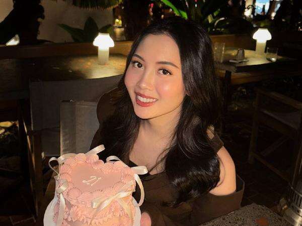 Profil Belliza Shintya Puteri, Putri Bamsoet yang Dilamar Anak Melly Goeslaw Profil Belliza Shintya Puteri, Putri Bamsoet yang Dilamar Anak Melly Goeslaw