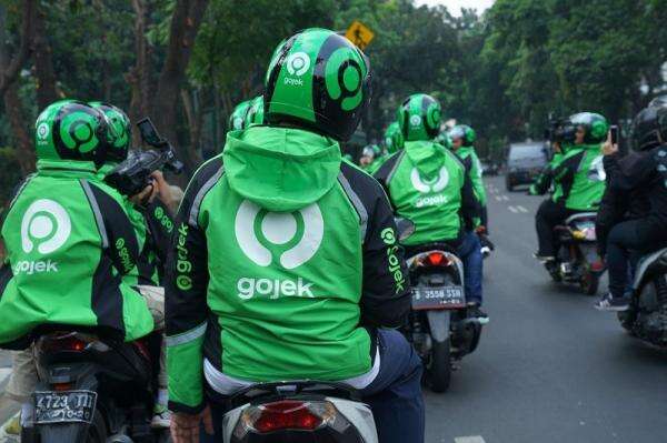Potongan Mitra Gojek Turun Jadi 8 Persen Awal Juli Potongan Mitra Gojek Turun Jadi 8 Persen Awal Juli