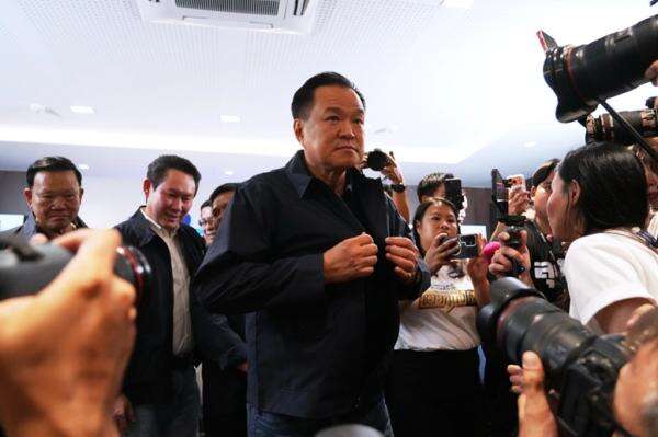 Reaksi Keras PM Thailand usai Penembakan di Sekolah Tewaskan 8 Orang Reaksi Keras PM Thailand usai Penembakan di Sekolah Tewaskan 8 Orang
