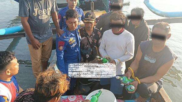 Tangkap Ikan Gunakan Peledak, 5 Warga Lombok Timur Ditangkap Polisi Tangkap Ikan Gunakan Peledak, 5 Warga Lombok Timur Ditangkap Polisi