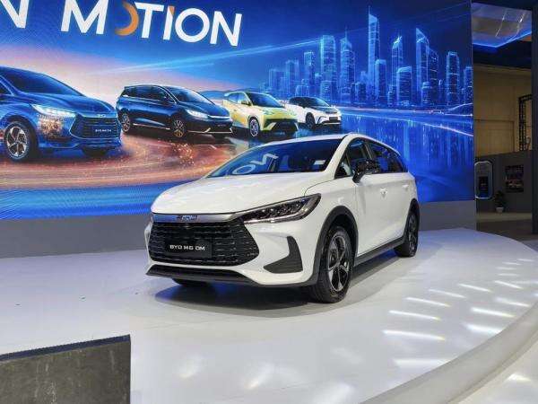 Bedah Teknologi Dual Mode pada BYD M6, Usung Konsep Electric First Bedah Teknologi Dual Mode pada BYD M6, Usung Konsep Electric First