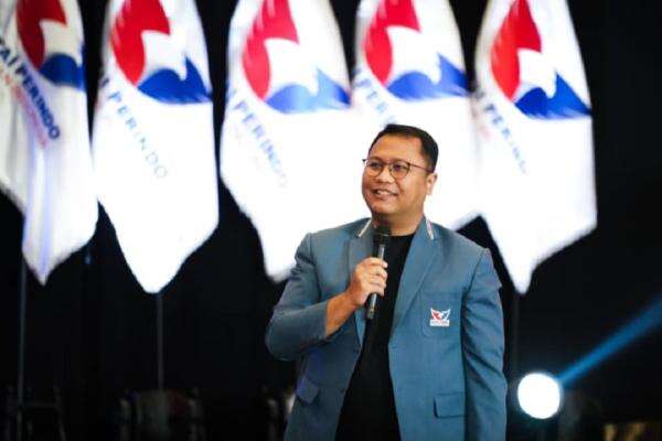 Pengangguran Sarjana Tembus 1 Juta, Partai Perindo Dorong Sinergi Kampus, Industri, dan Pemerintah Pengangguran Sarjana Tembus 1 Juta, Partai Perindo Dorong Sinergi Kampus, Industri, dan Pemerintah