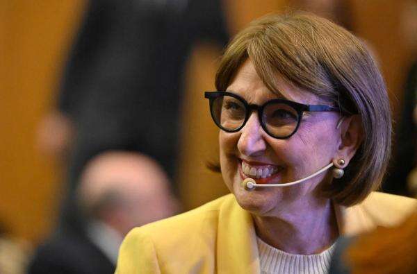 Diplomat Kosta Rika Rebeca Grynspan Jadi Calon Kuat Sekjen PBB Baru Diplomat Kosta Rika Rebeca Grynspan Jadi Calon Kuat Sekjen PBB Baru