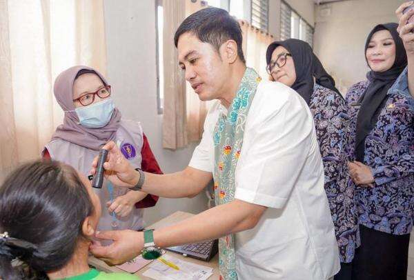 15,2 Juta Siswa Ikuti Cek Kesehatan Gratis, 40 Alami Gigi Berlubang 15,2 Juta Siswa Ikuti Cek Kesehatan Gratis, 40 Alami Gigi Berlubang