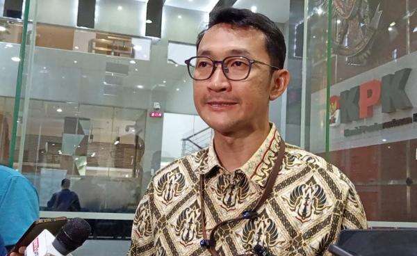 Penyuap Anwar Sadad Segera Diadili Terkait Kasus Dana Hibah Jatim Penyuap Anwar Sadad Segera Diadili Terkait Kasus Dana Hibah Jatim