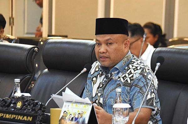 Komisi XIII DPR Minta Seluruh Lapas di Indonesia Ditertibkan Buntut Fasilitas Mewah di Cibinong Komisi XIII DPR Minta Seluruh Lapas di Indonesia Ditertibkan Buntut Fasilitas Mewah di Cibinong