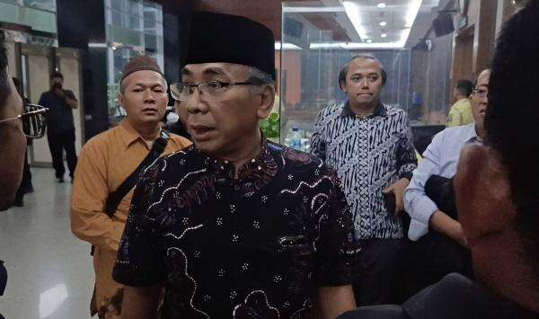 Gus Yahya Muncul di Pengadilan Tipikor saat Sidang Perkara Kuota Haji Gus Yahya Muncul di Pengadilan Tipikor saat Sidang Perkara Kuota Haji