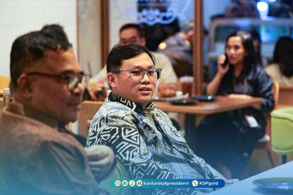 Deputi Bakom Timothy Ivan Triyono Flexing, Qodari: Saya Sudah Menegur Keras Deputi Bakom Timothy Ivan Triyono Flexing, Qodari: Saya Sudah Menegur Keras