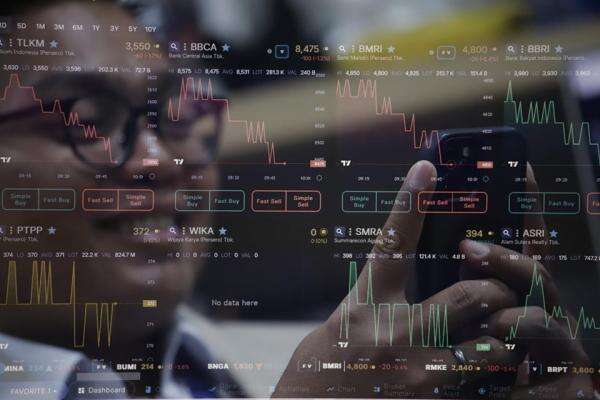 Daftar Lengkap Saham Paling Cuan hingga Terboncos Periode 19-23 Oktober 2026 Daftar Lengkap Saham Paling Cuan hingga Terboncos Periode 19-23 Oktober 2026