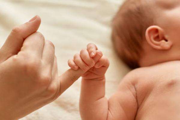 BPS Ungkap Akta Kelahiran Bisa Telat 5 Tahun, Ortu Baru Urus saat Anak Mau Sekolah BPS Ungkap Akta Kelahiran Bisa Telat 5 Tahun, Ortu Baru Urus saat Anak Mau Sekolah